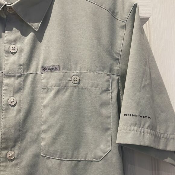 Columbia button down collared polo Omni-wick dry fit top SZ small - Picture 2 of 8